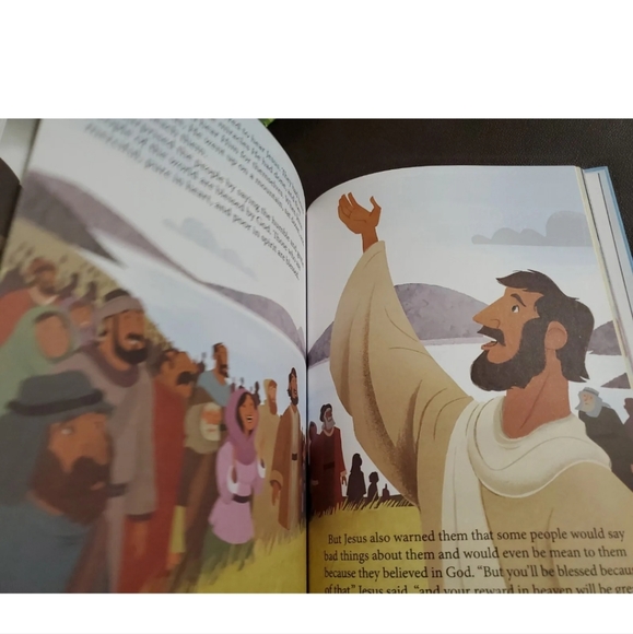 :* Lot of 2 Bible Books Christian Kids activity Bible & 5 minute Bible stories - Picture 11 of 11
